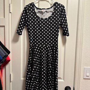EUC LuLaRoe Nicole dress Small